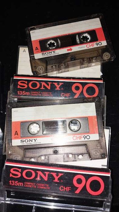 Аудіо касета SONY HF90 та EF90.