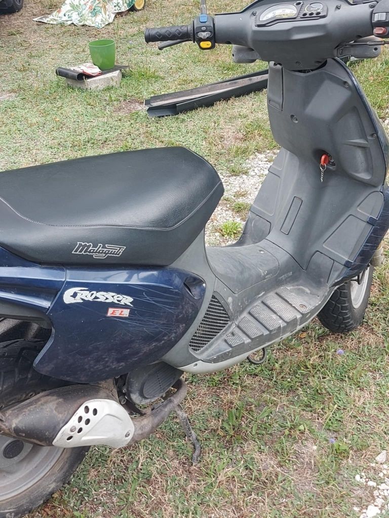 Skuter malaguti crosser el