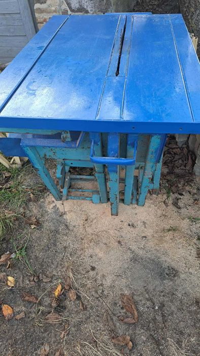 krajzega do drewna z łuparką.