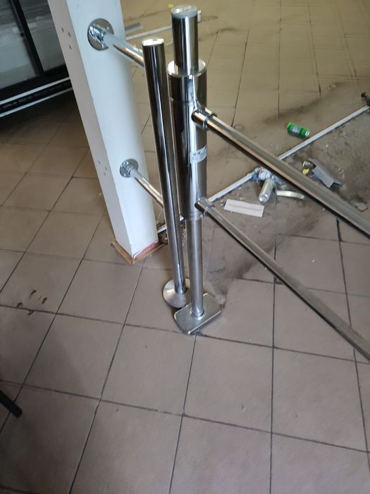 Barierka przejście słupek do sklepu I nie tylko