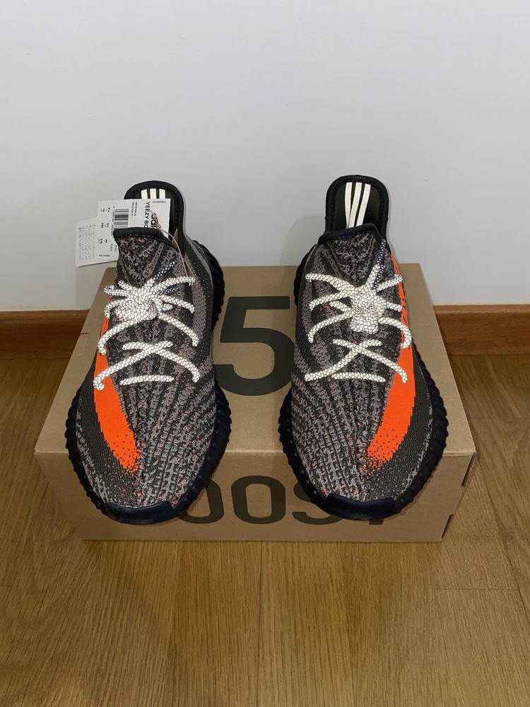 Yeezy Boost 350 V2 - Carbon Beluga EU44 // US10