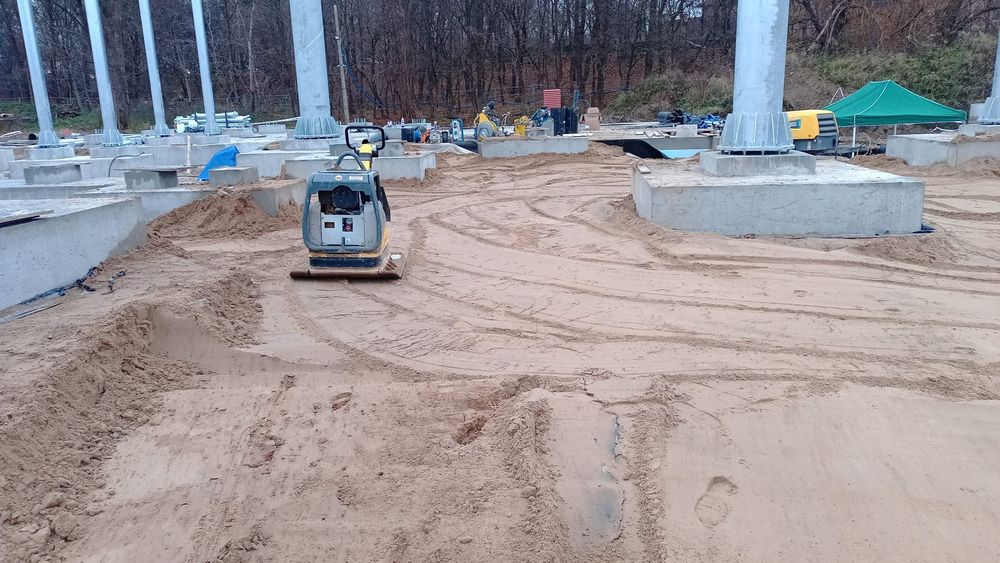 Roboty Ziemne, Pracę minikoparka wykopy wyburzenia Niwelacja terenu