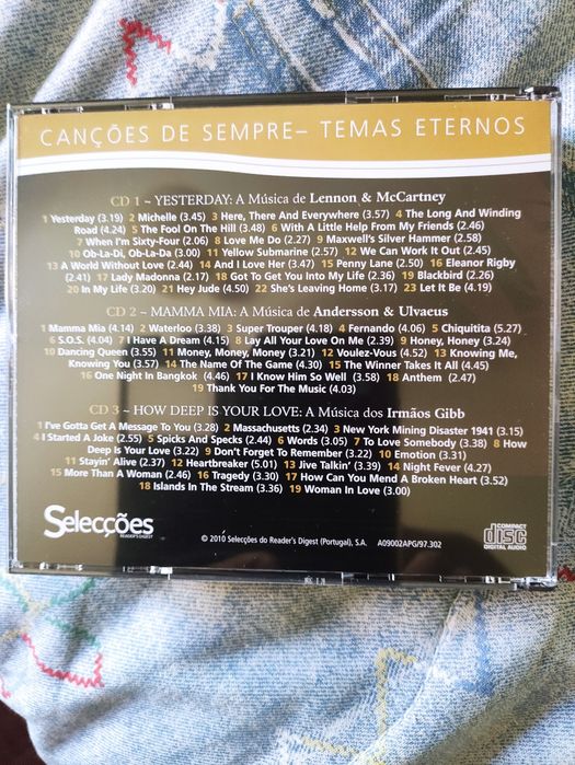 CD triplo com êxitos pagamento em numerário zona Grande Lisboa