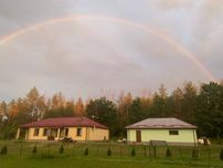 Продажа унікальної ділянки з будинком та виходом до води