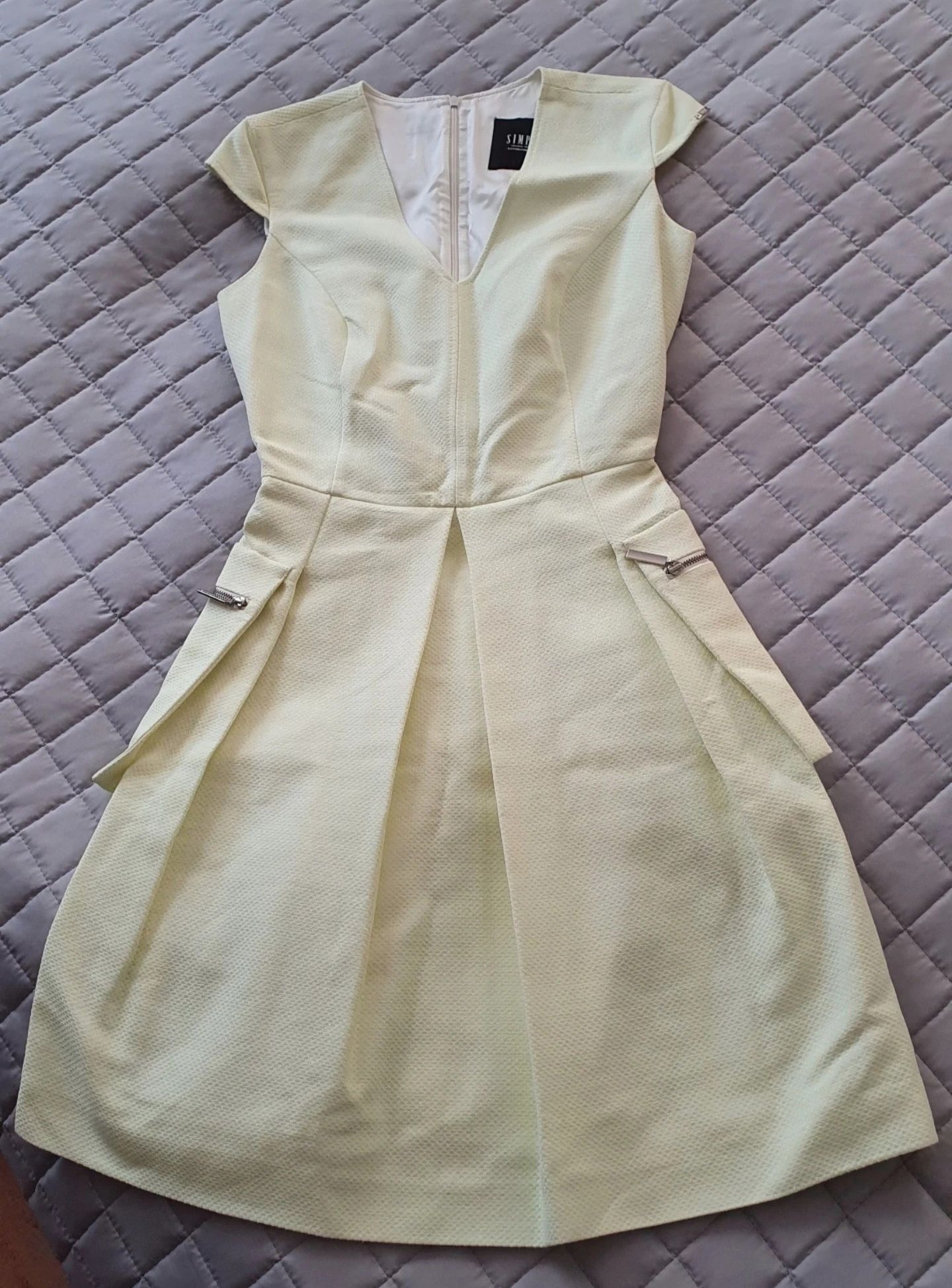 Sukienka simple rozm. Xs 34