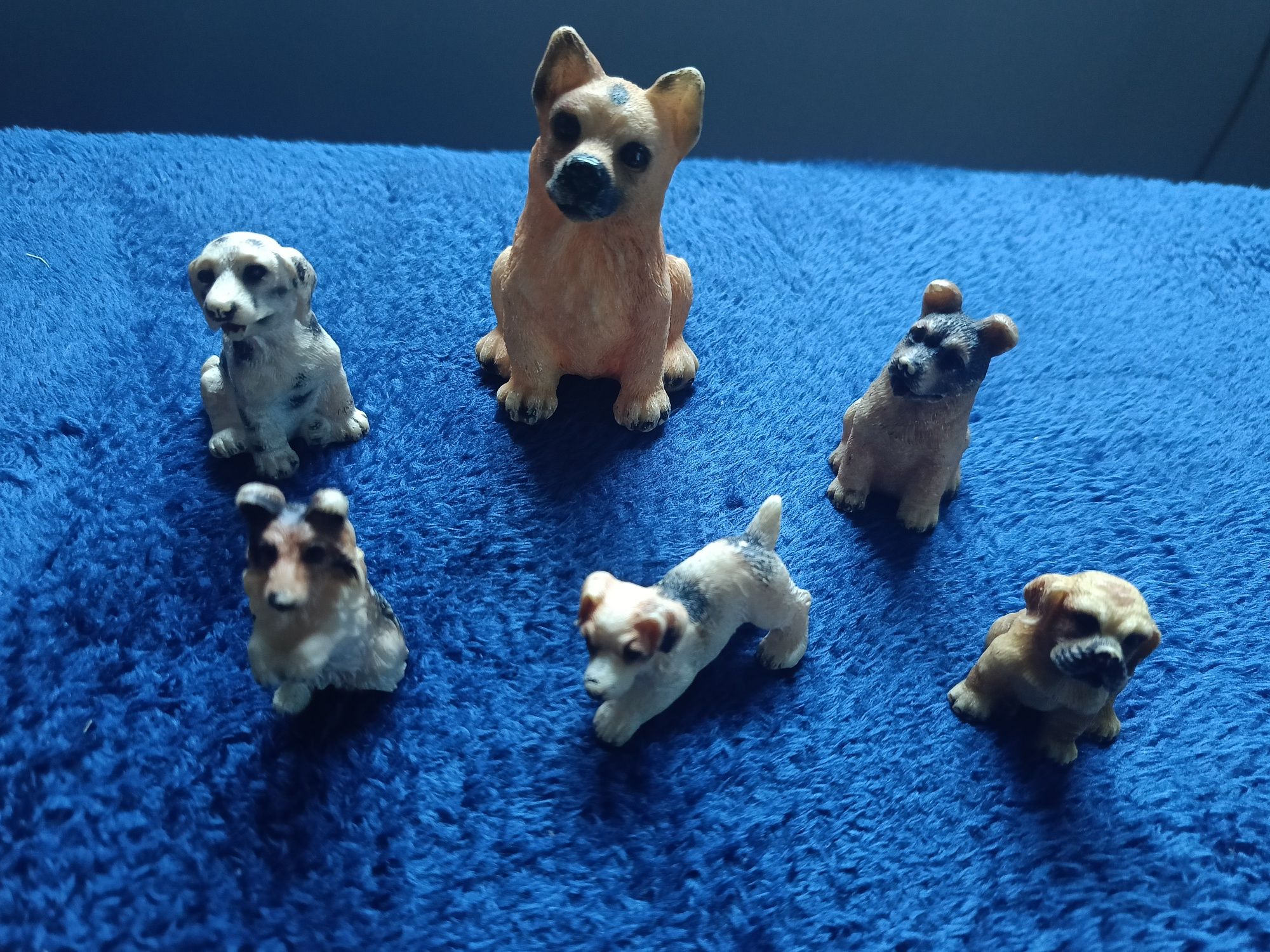 Psy figurki ozdobne