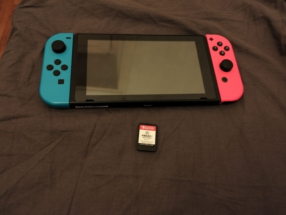 Nintendo Switch Sport + 1 jogo FIFA 23