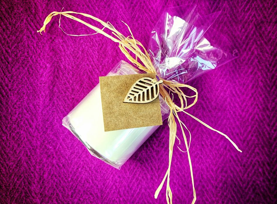 Świeca sojowa o zapachu lawendy - ręcznie robiona