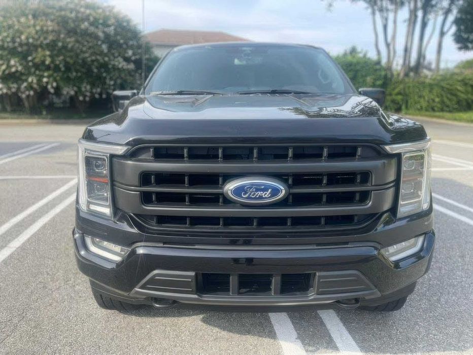 Ford F-150 Lariat SuperCrew      2021