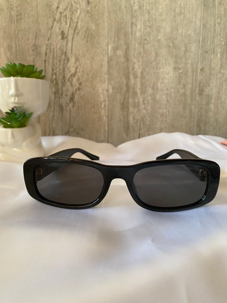 Oculos da miu miu novos