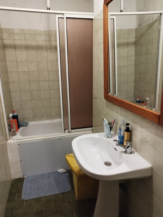 Arrendo quarto em Loures