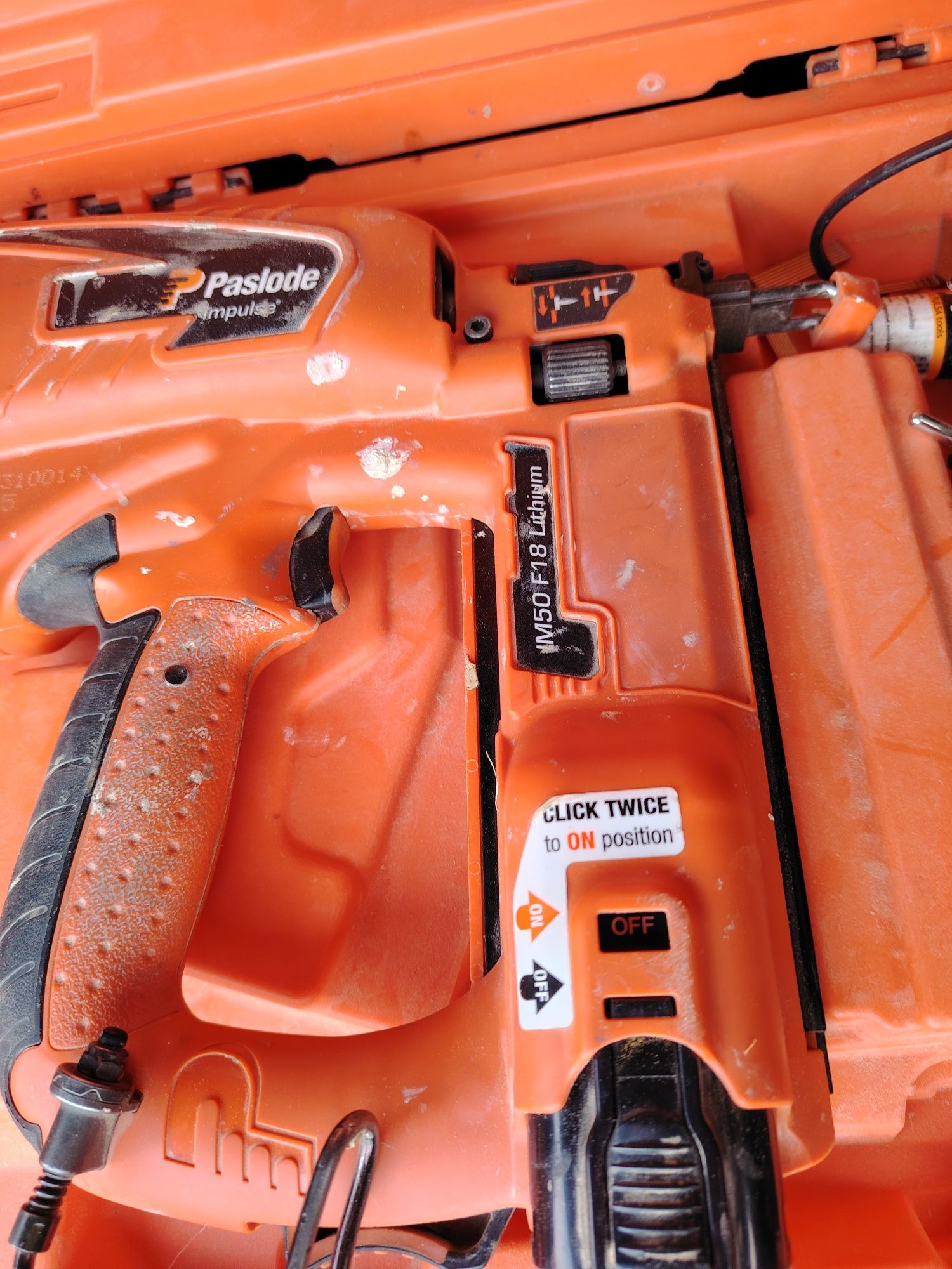 Paslode im50 F18 Lithium