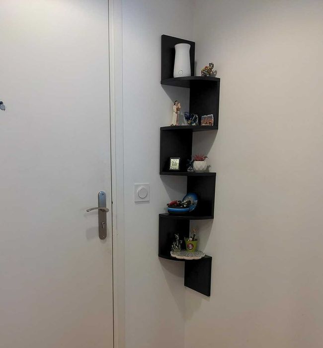 Loftowa narożna dekoracja ścienna czarna kwietnik z 5 poziomami