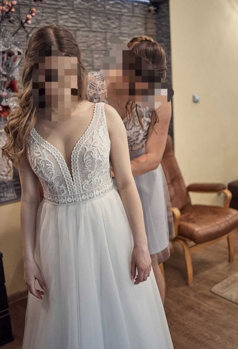 Piękna suknia ślubna