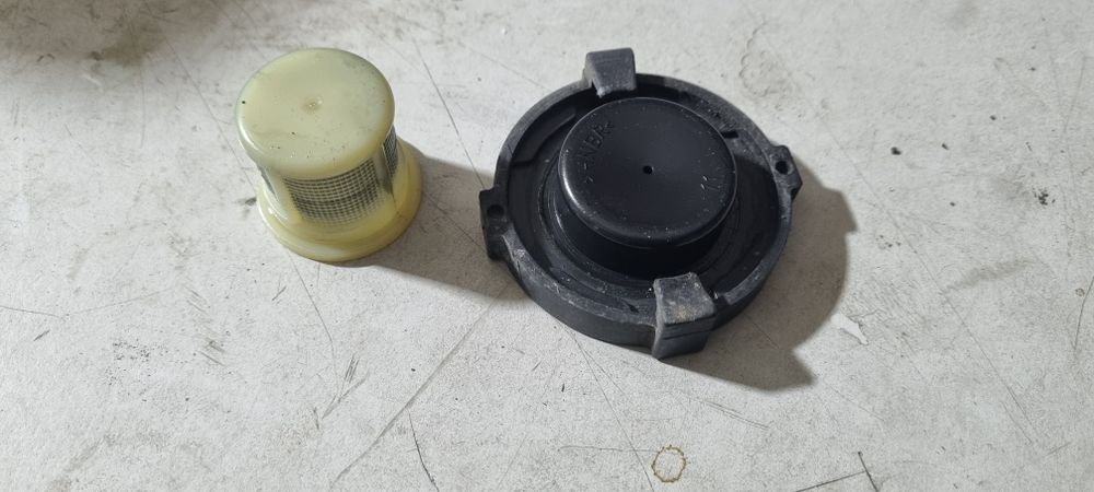 Korek płynu pompy wspomagania sito sitko opel vectra c signum