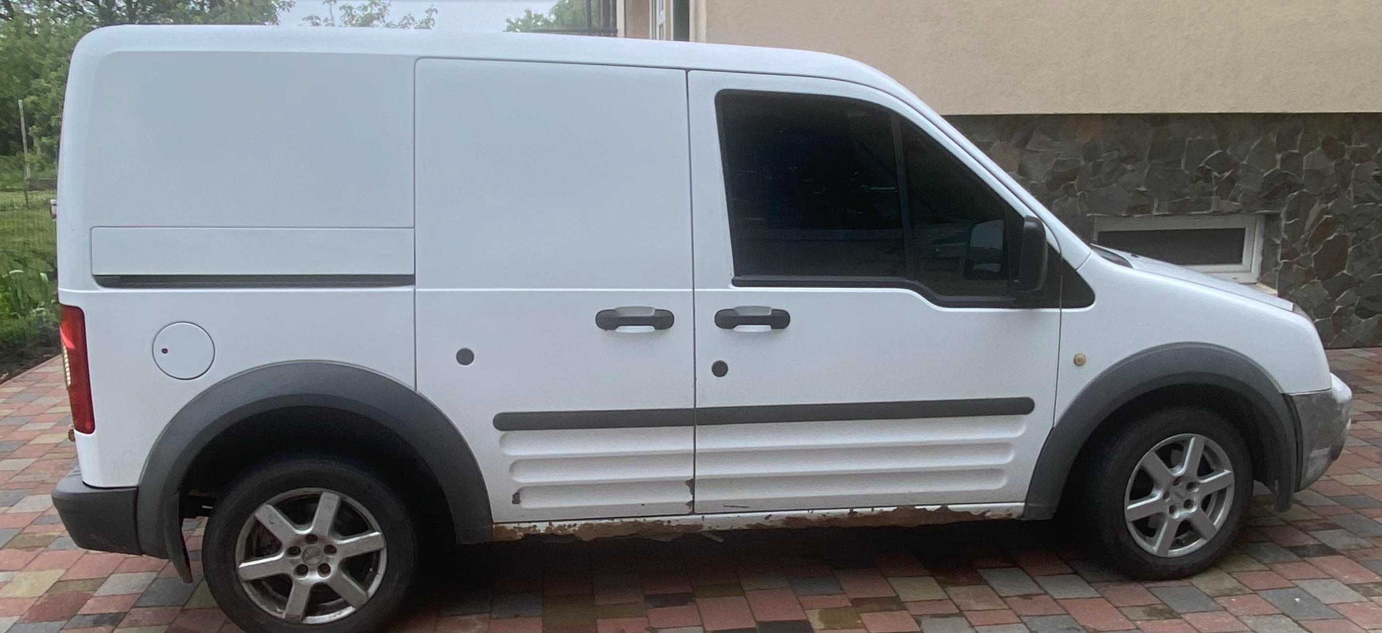 Продаж автомобіля Ford Transit Connect 2011