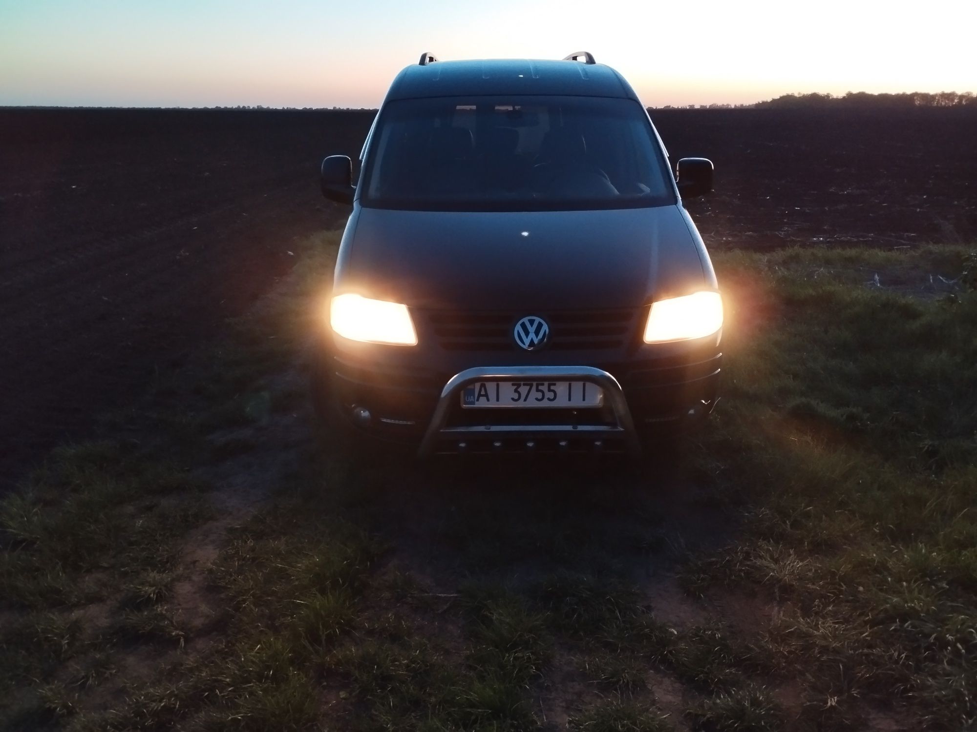 Продам Volkswagen Caddy 2009р