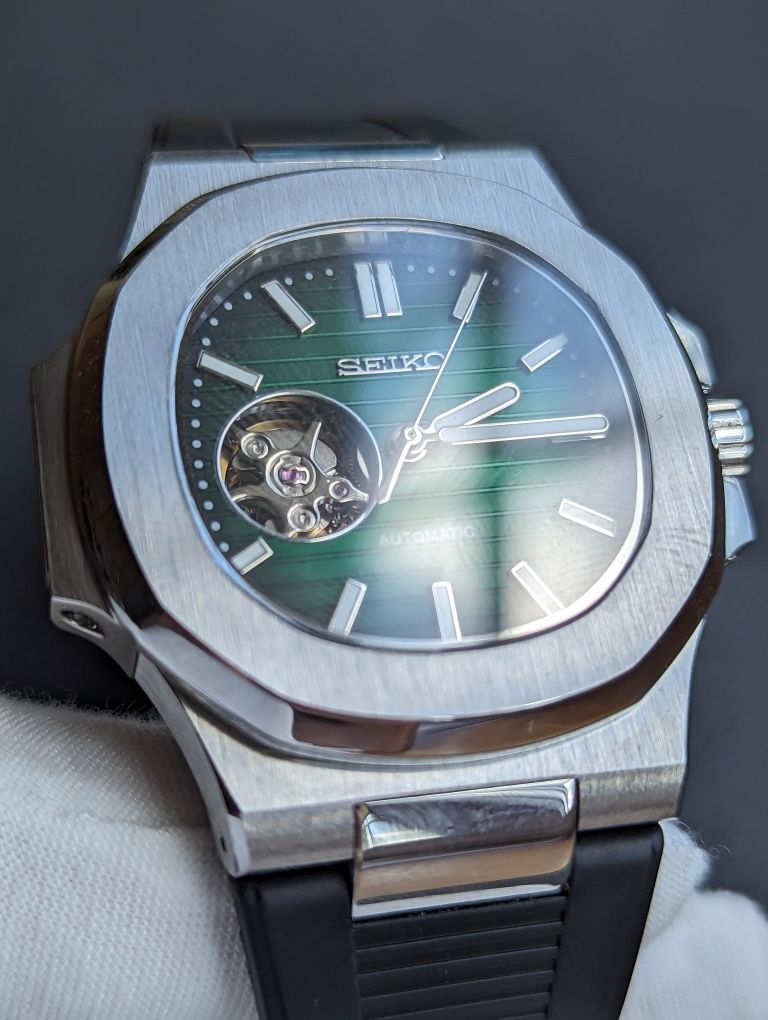 Seiko Nautilus mod open heart guma