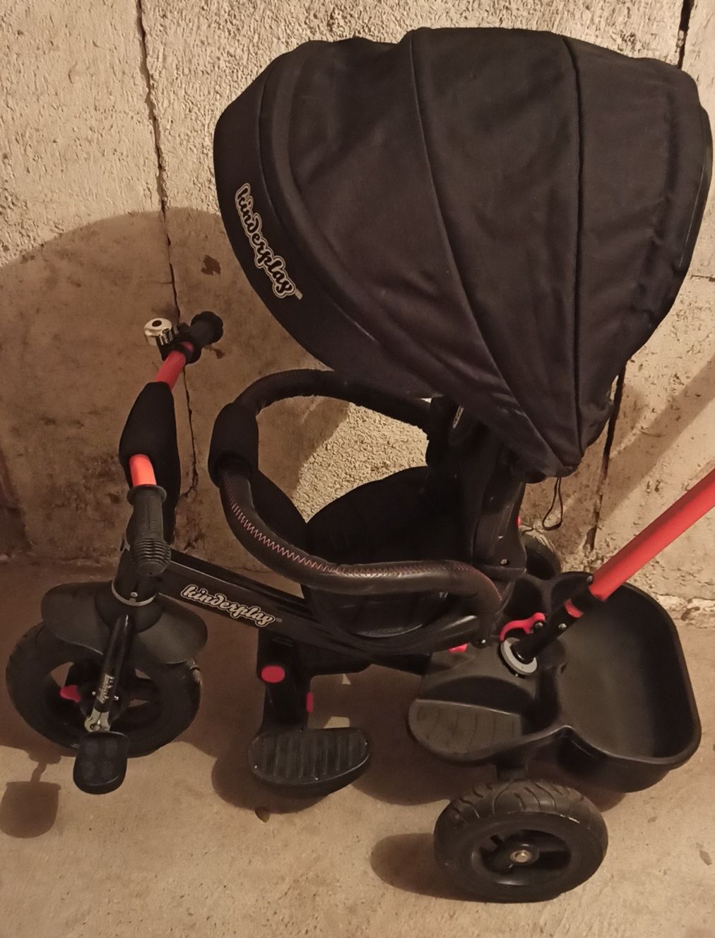 Rowerek trójkołowym kinderplay