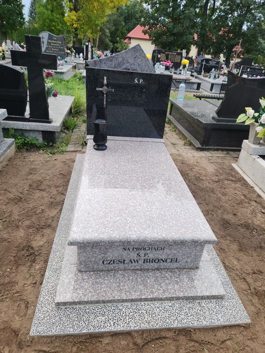 Nagrobki 4500 zł z montażem. Nagrobki śląsk GWARANCJA!! Gliwice