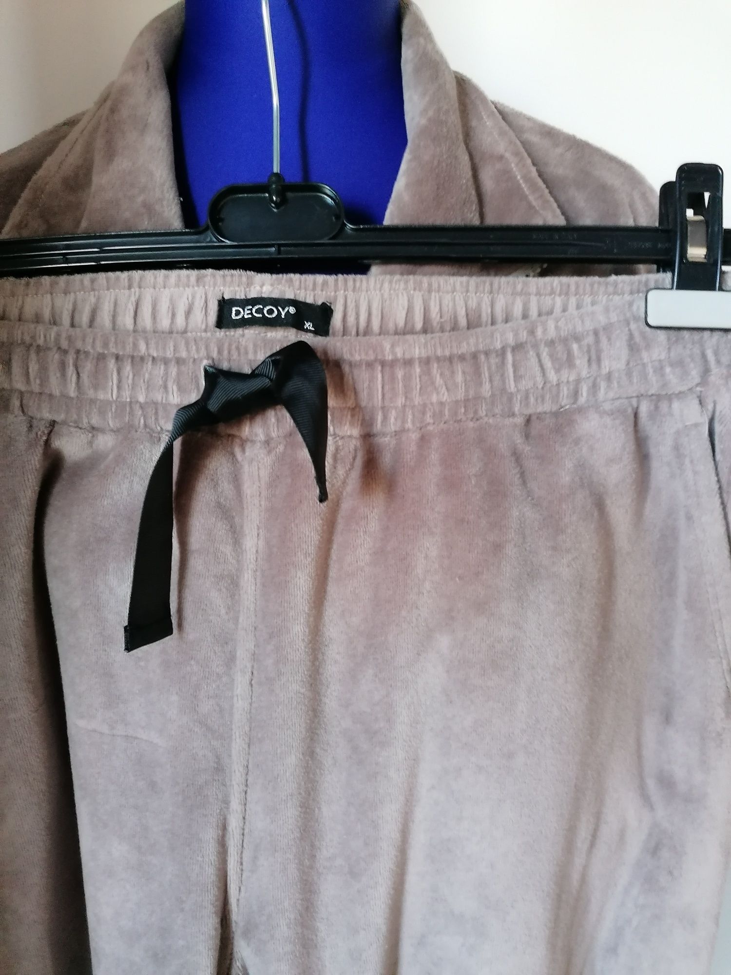 Dres welurowy firmy Decoy size +