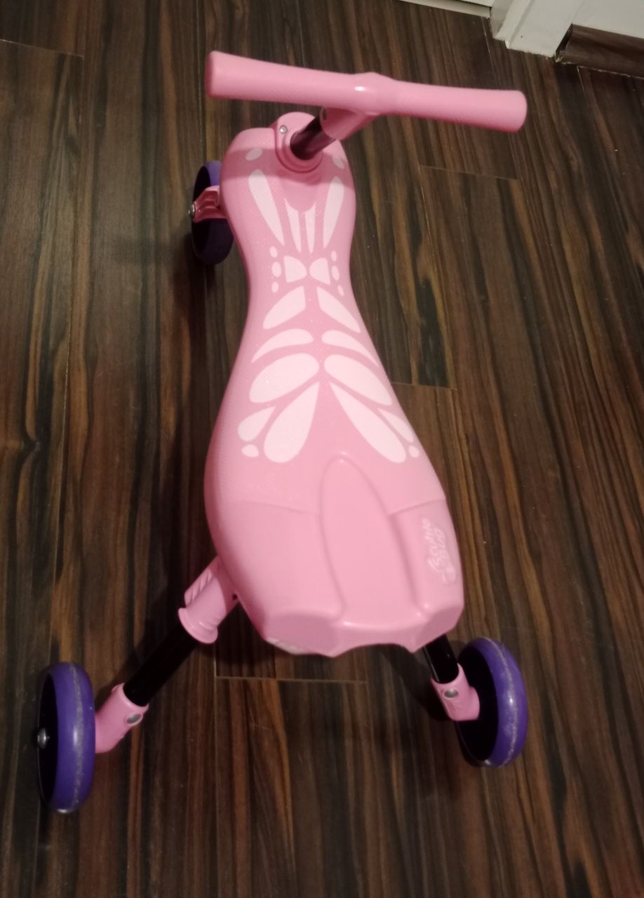 Jeździk, rowerek biegowy 3 kółka. Skuttle Bug.