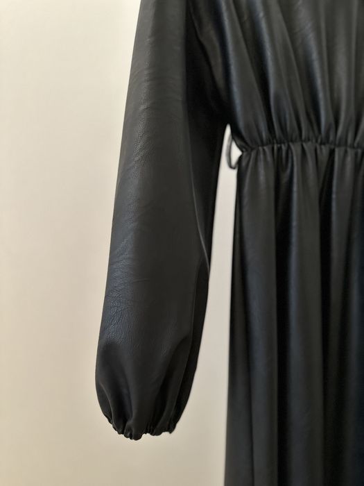 Шкіряна італійська сукня міді J-Clair