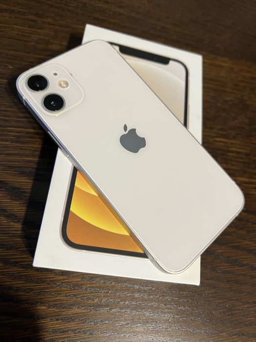 Iphone 12 mini stan idealny 77%