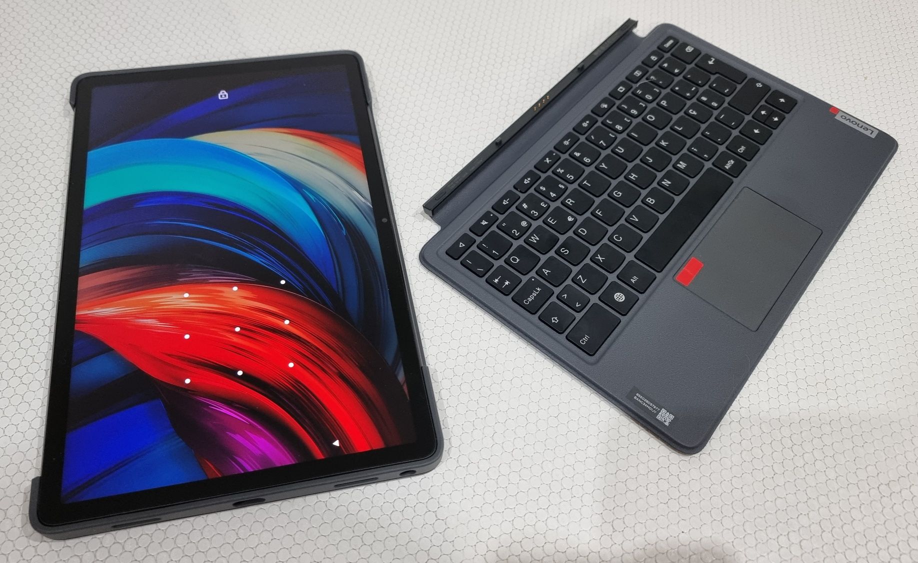 Tablet Lenovo Tab P11 com teclado e Precision Pen 2 - como novo