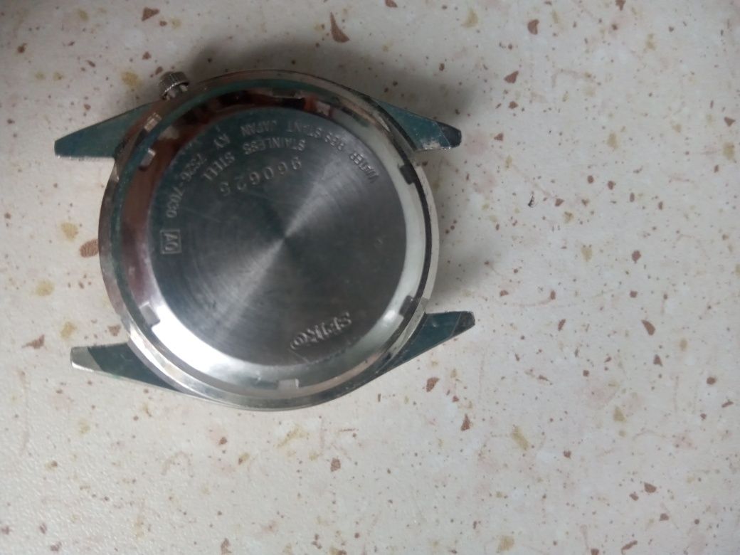 Zegarek męski Seiko uszkodzony na części