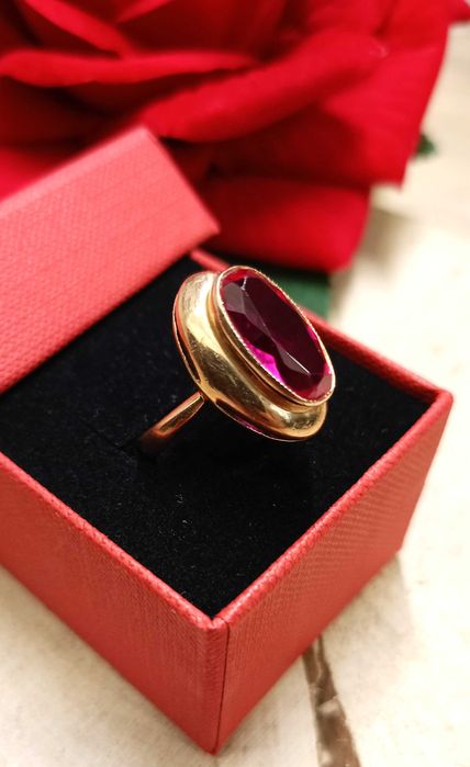 Złoty pierścionek p.583/6,30g