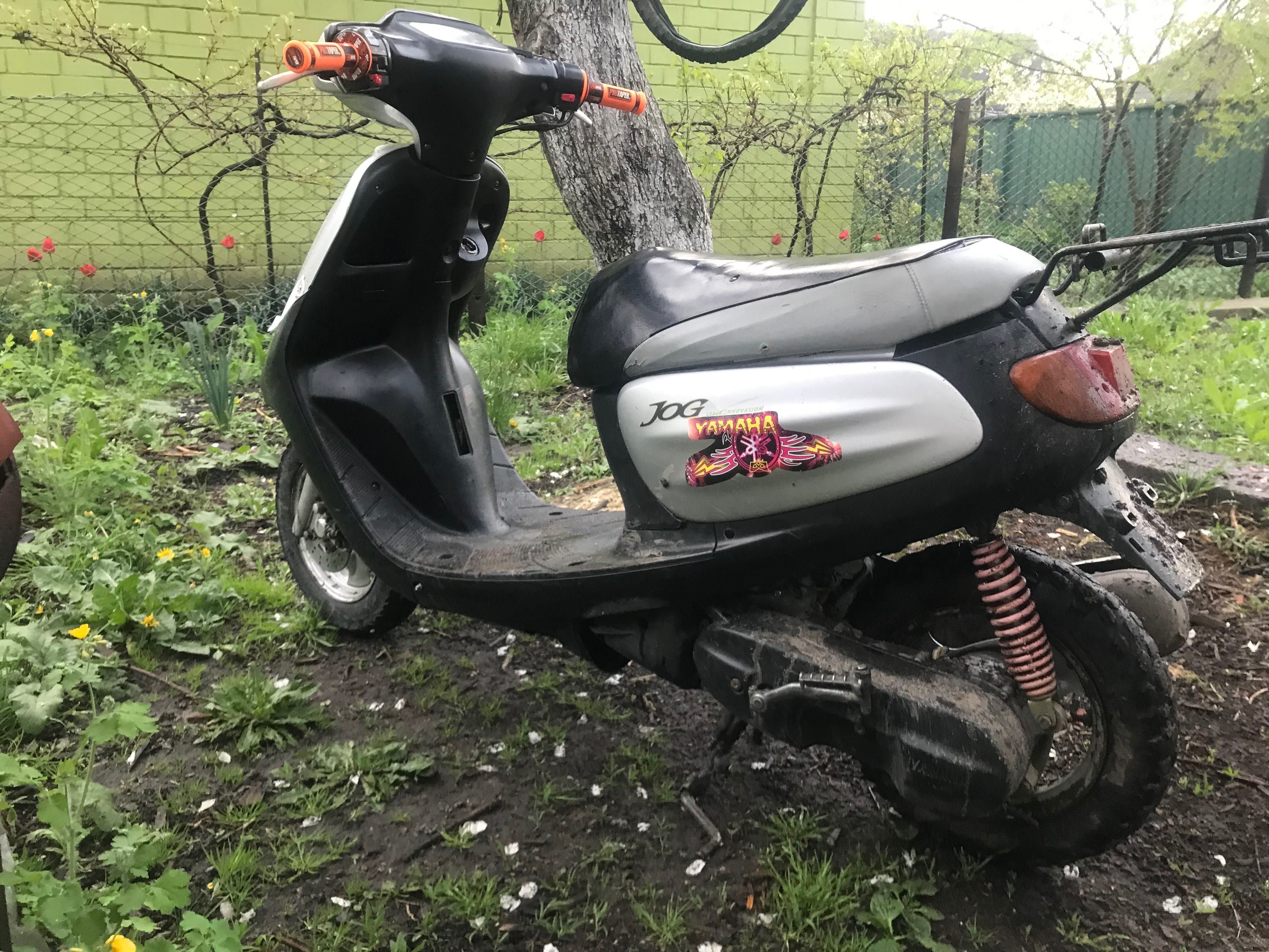 Продам скутер Yamaha jog