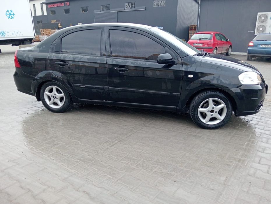 Продам шевроле авео