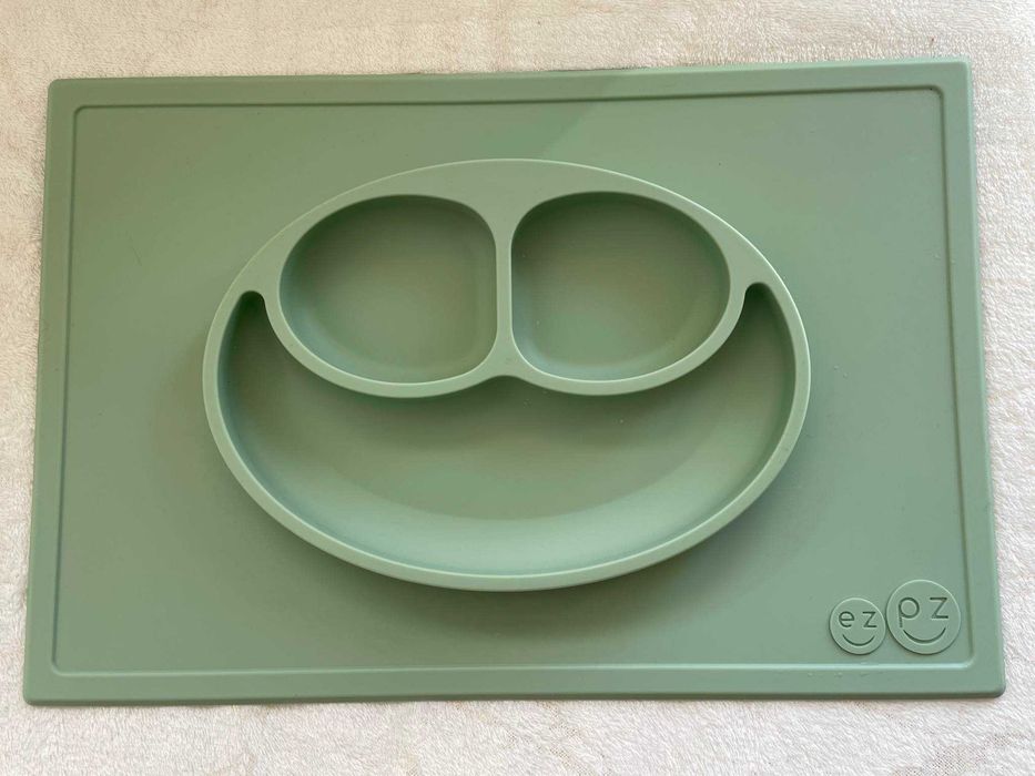 Silikonowy talerz dla maluchów The Happy Mat