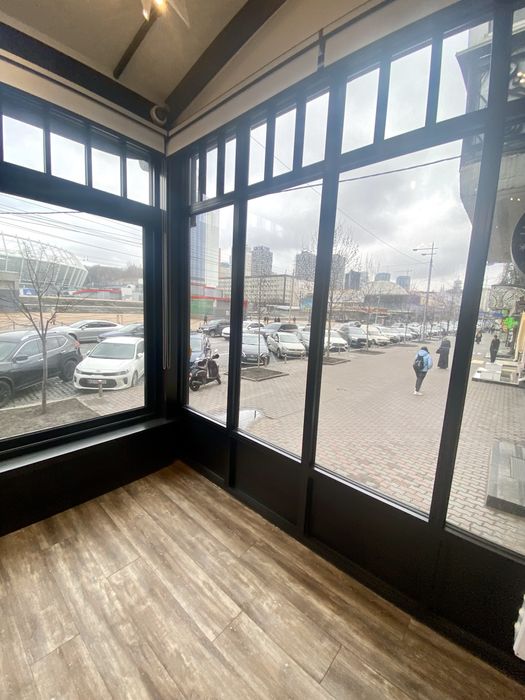 Фасад 150 м2 Кафе/ Магазин,вул. Велика Васильківська метро Олімпійська