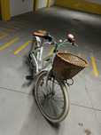 Bicicleta de criança semi-nova