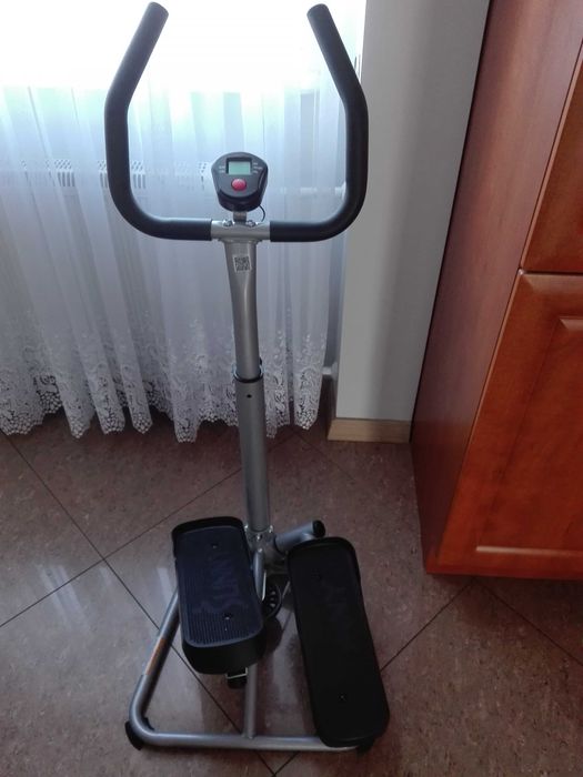 Sprzedam nowy steper prosty z licznikiem