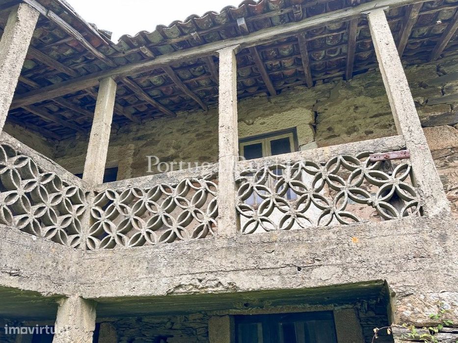 Quintinha de 5 Hectares em Enxames