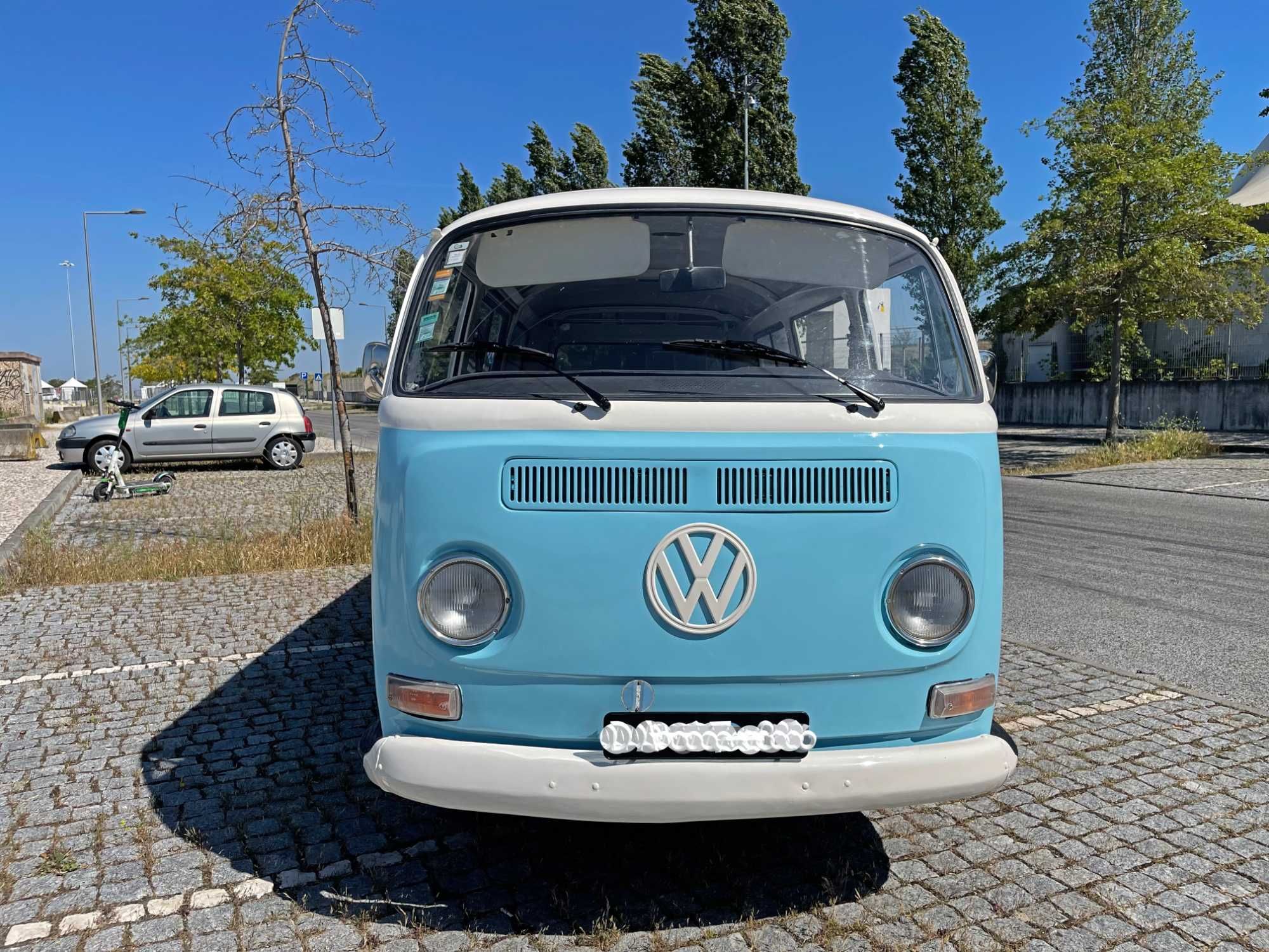 VW Pão de Forma Azul