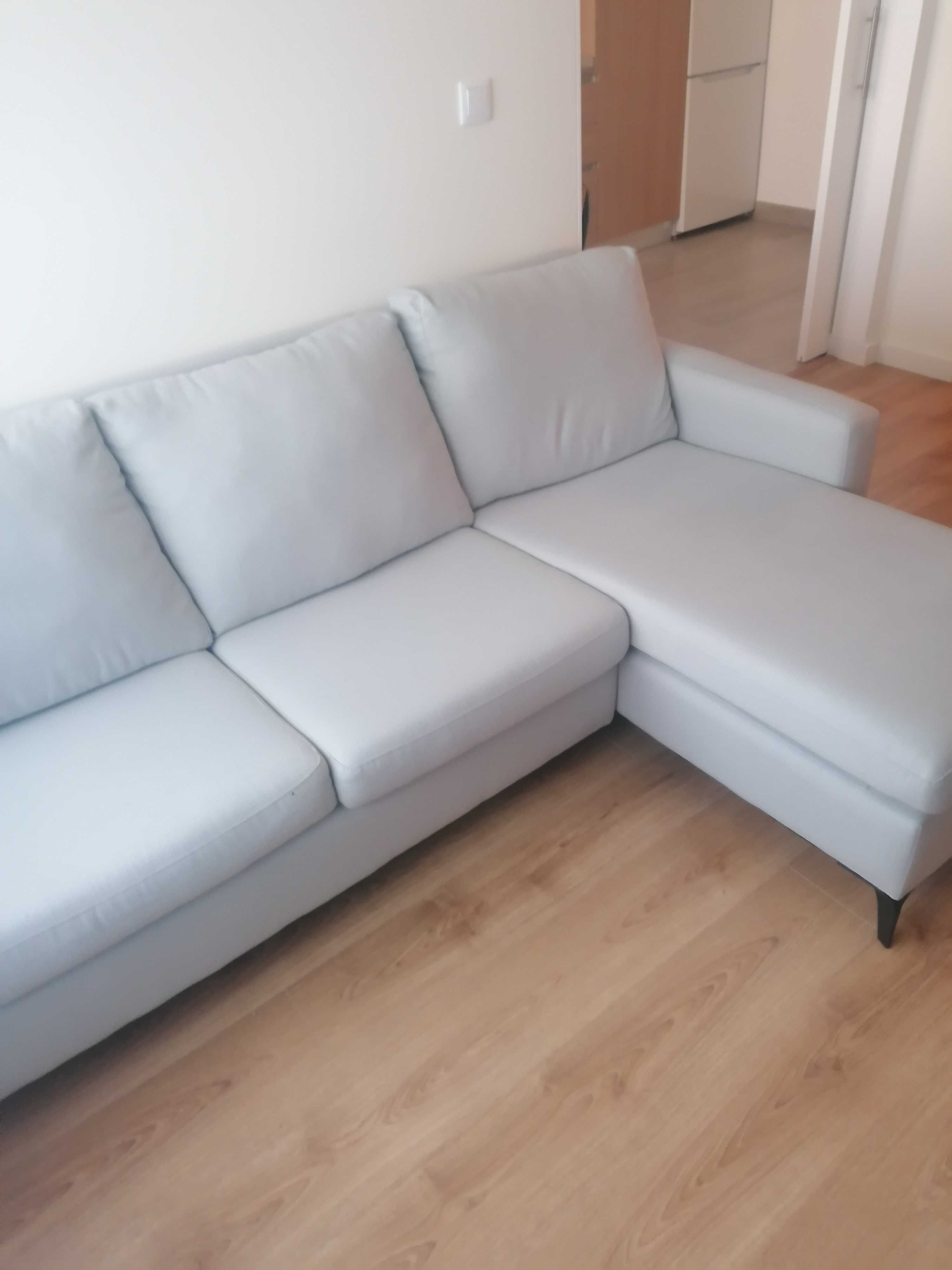 Sofá Conforama CHIC CHAISE LONGUE lado direito