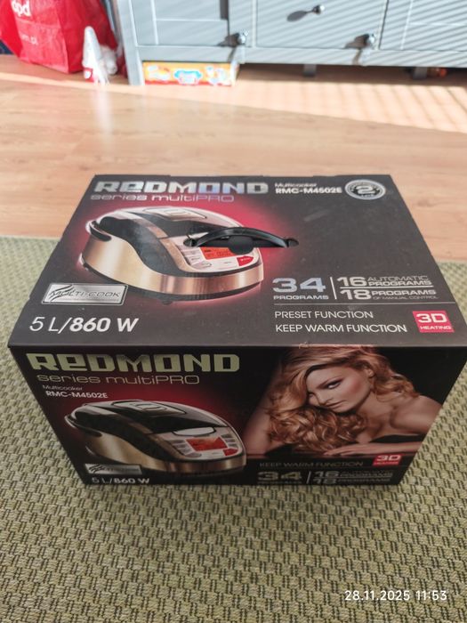 Multicooker Redmond multiPRO RMC-M4502E