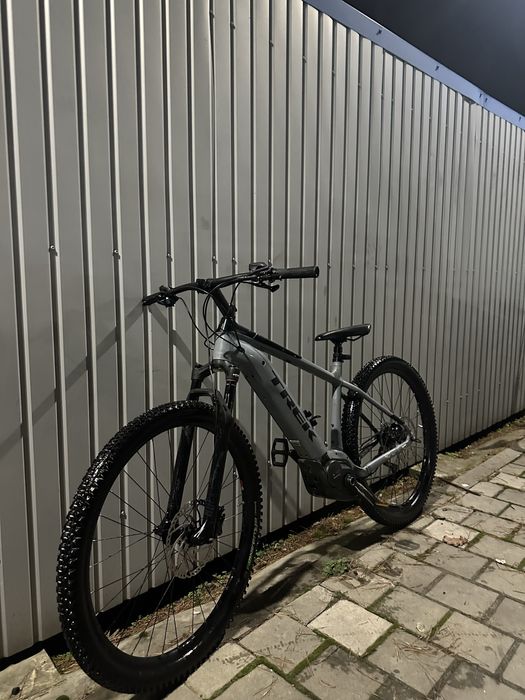 Trek poverfly 7
