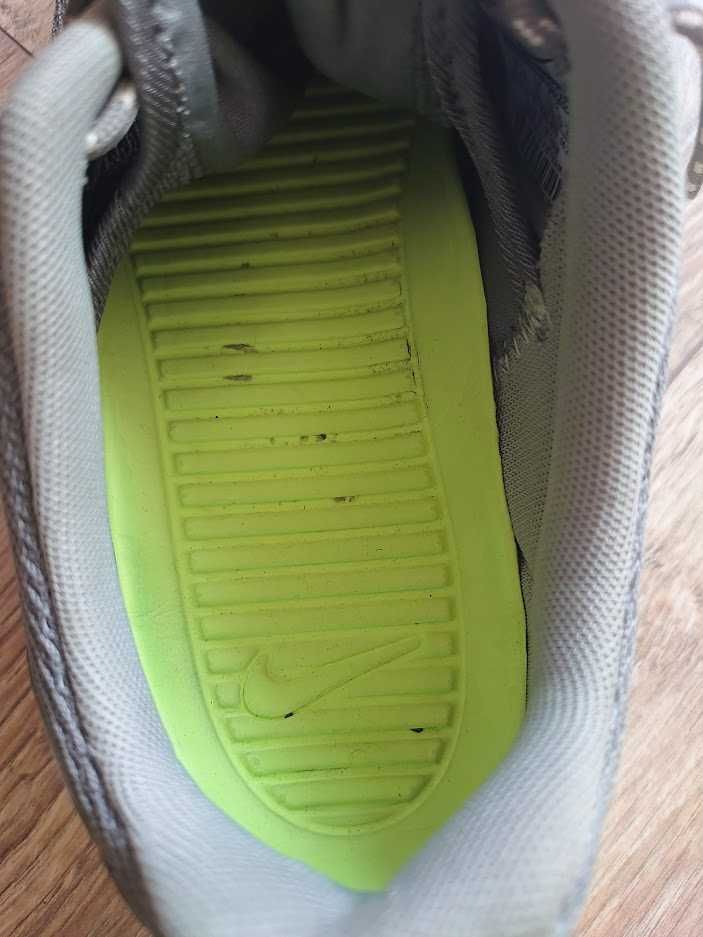 Buty do biegania 38,5 Nike