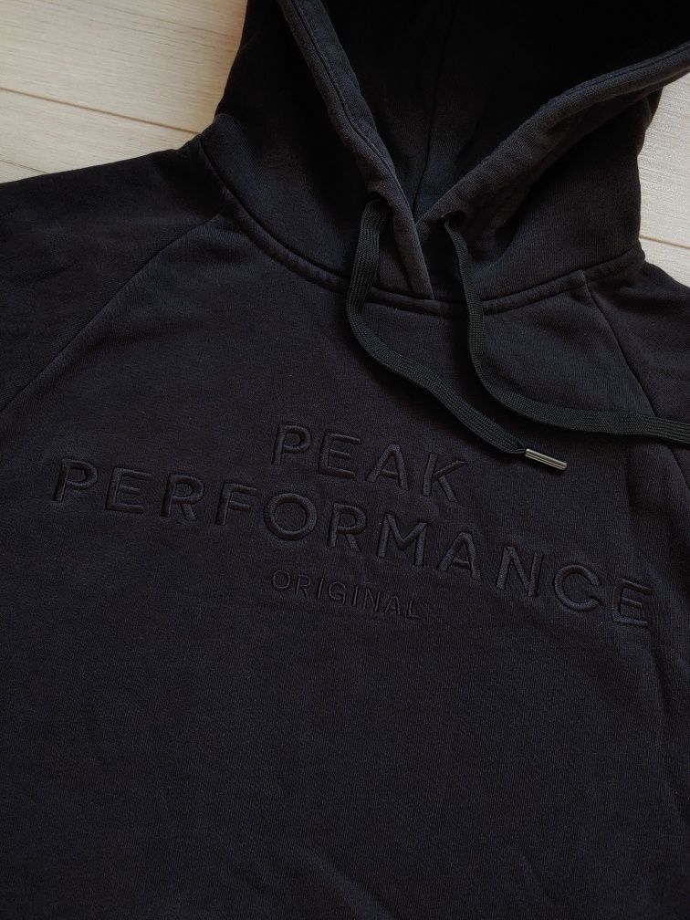 Худи Peak performance