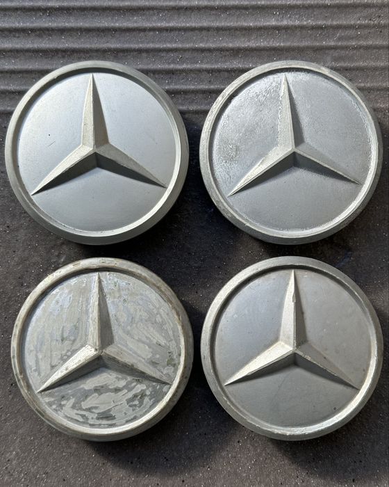 Mercedes 126 123 114 центральні ковпачки 1074000025 діаметр 80mm
