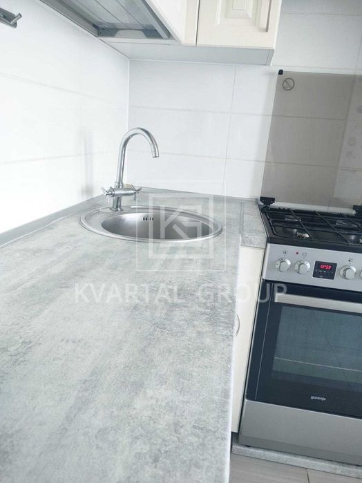 БЕЗ КОМІСІЇ! світла Однокімнатна квартира з ремонтом. ПОКРОВСЬКИЙ парк