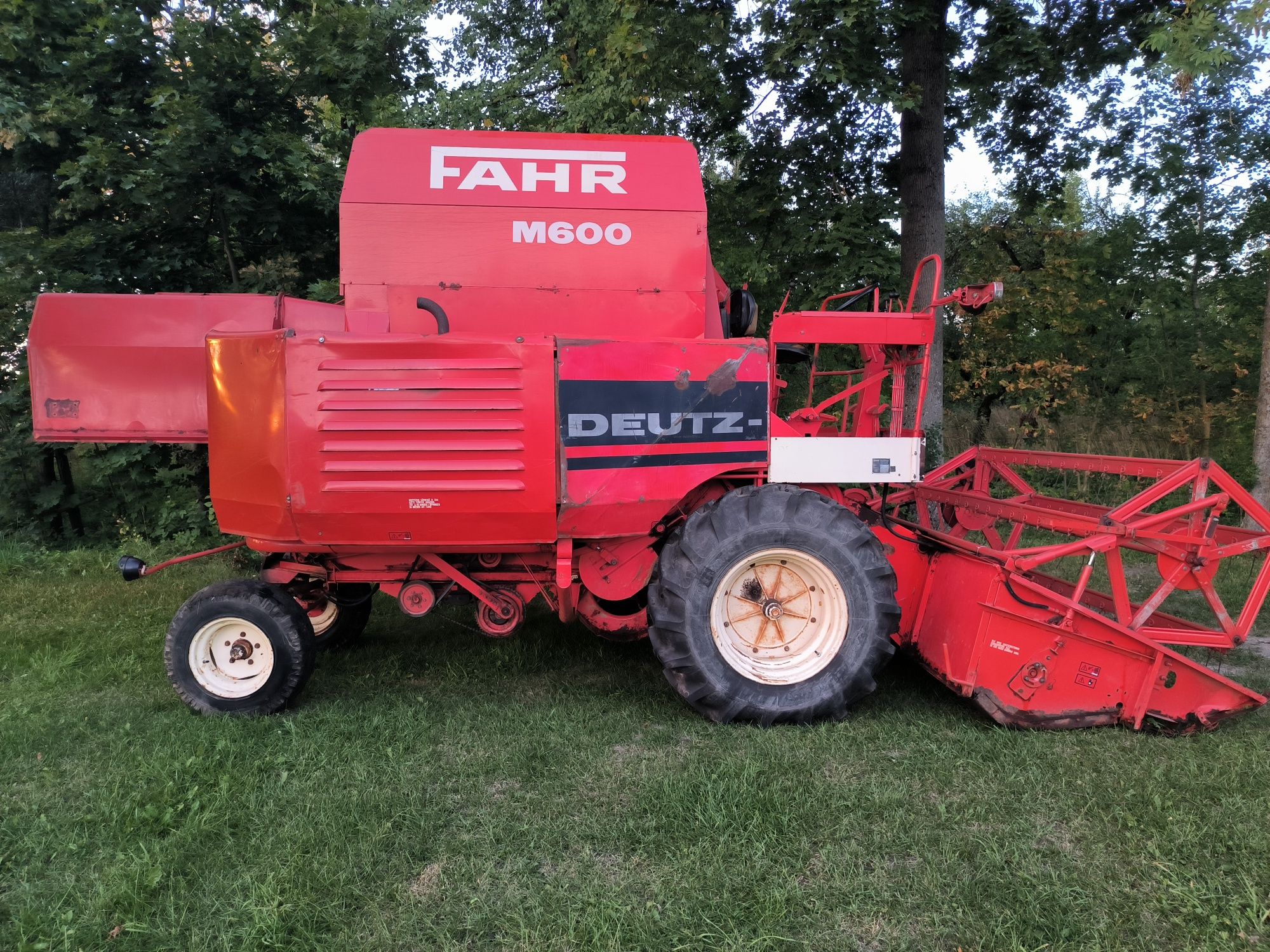 Kombajn Fahr M600