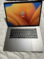 Macbook pro 15 2018 CORE I9 32RAM