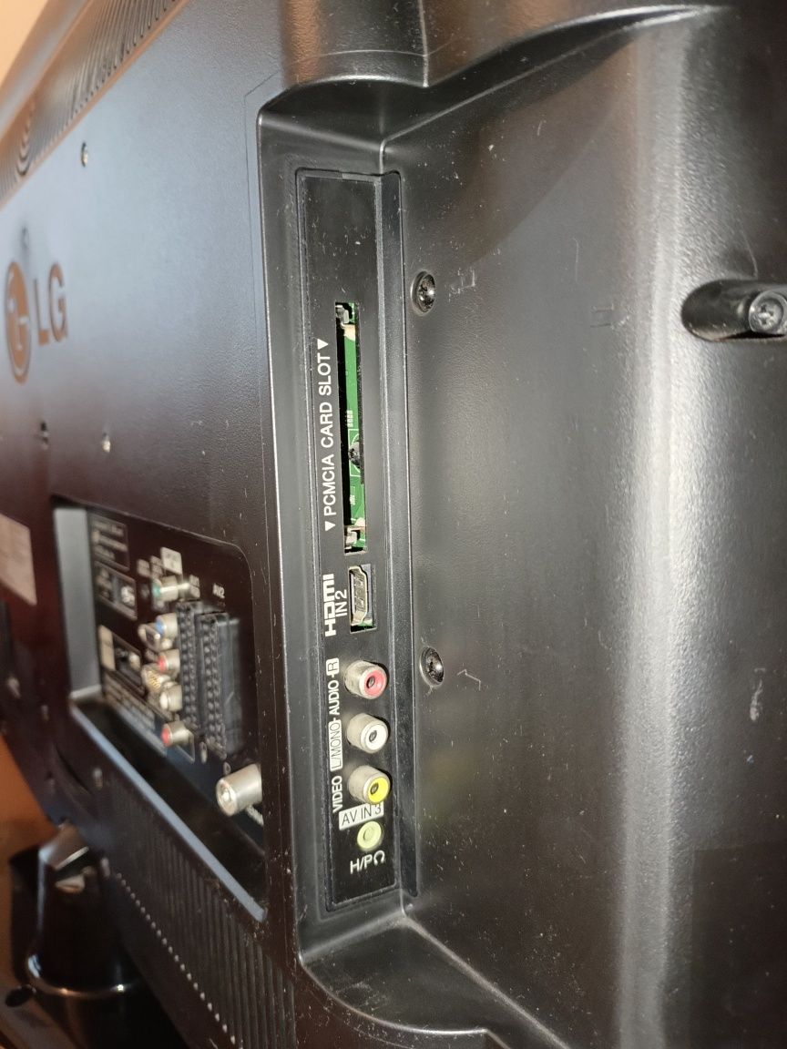 Telewizor  LG 26LD320, LCD