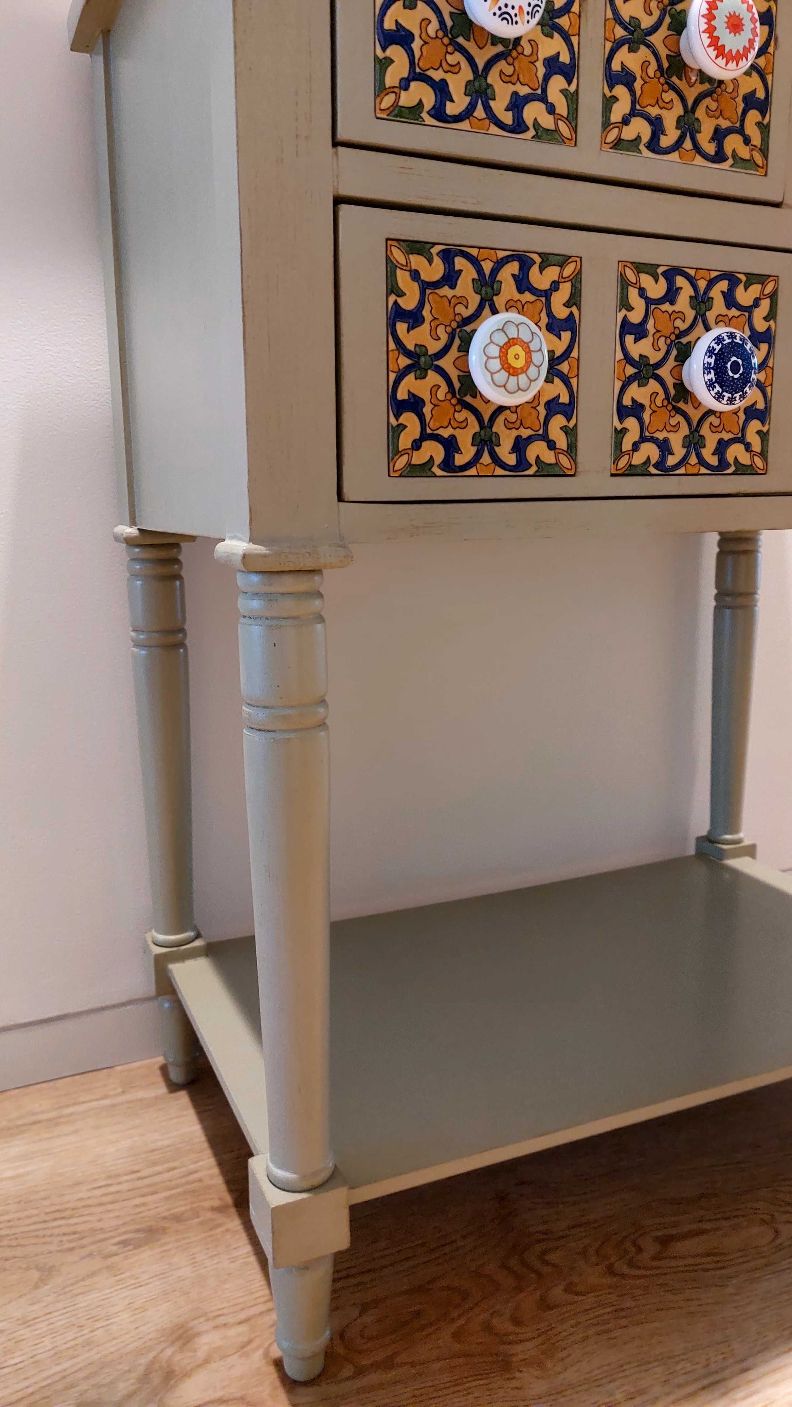 Mesa de cabeceira pintada à mão x2